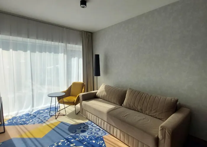 Biala Perla Czarna Gora 605 *